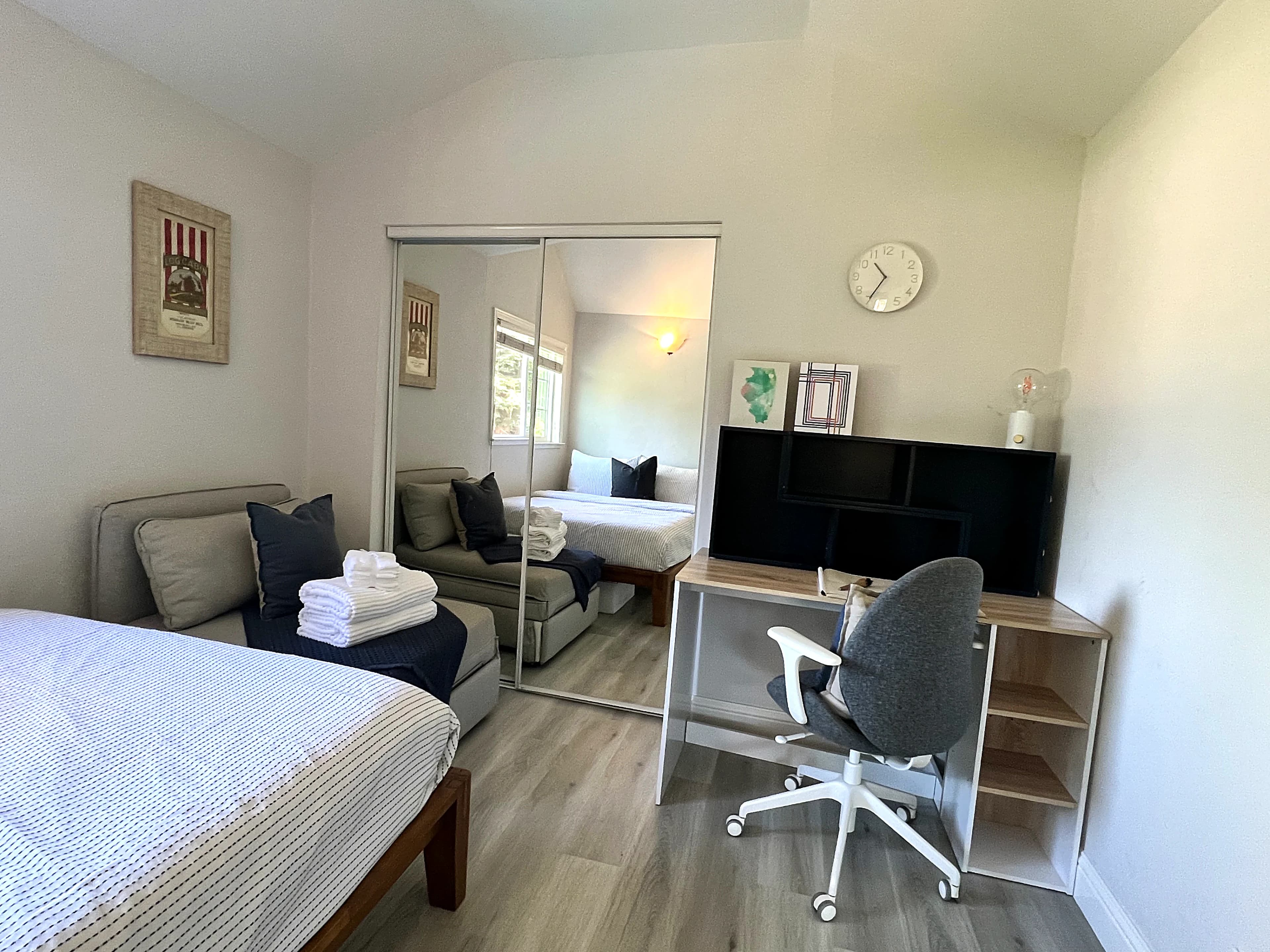 West room: the desk and mirrored closet